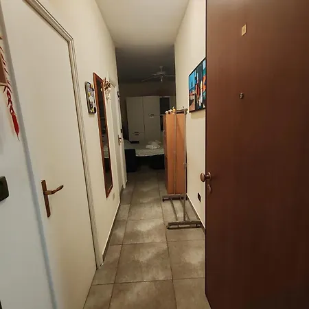 Apartment Shanty & Giulio Vallecrosia